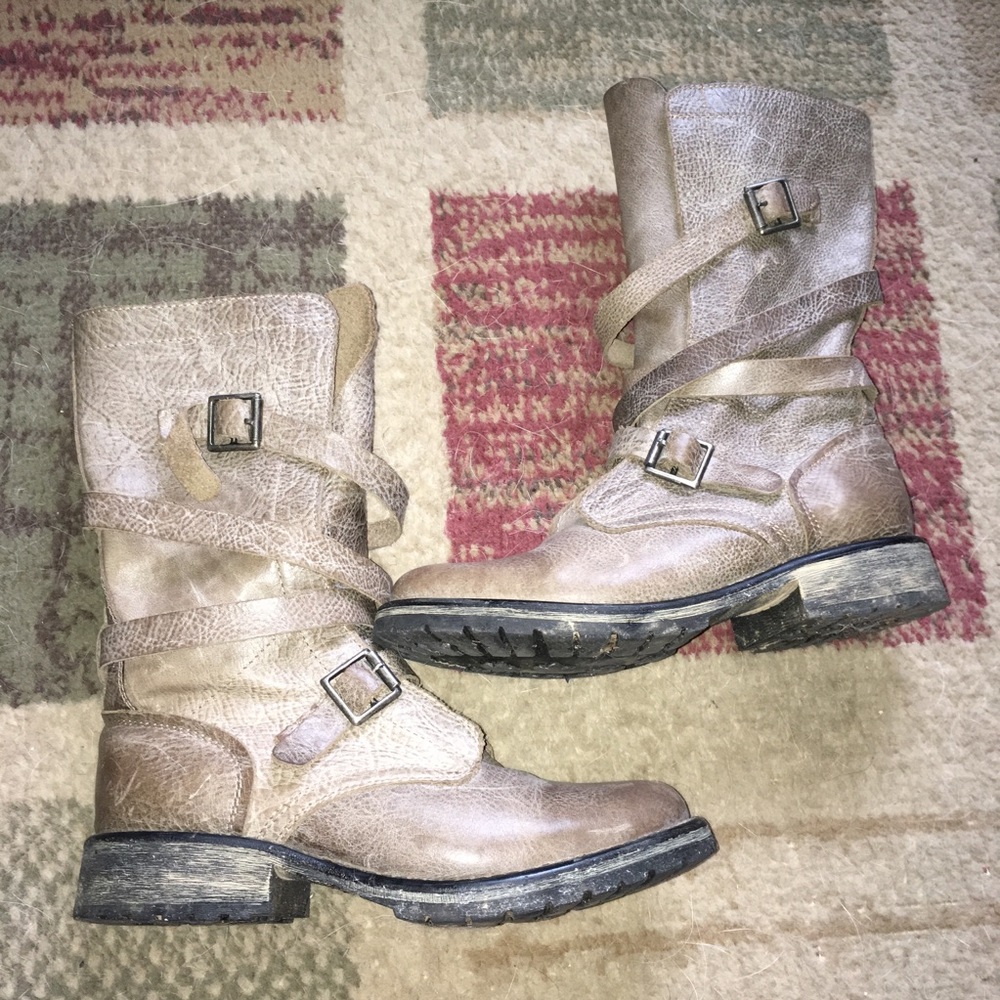 Steve Madden Banddit Boots